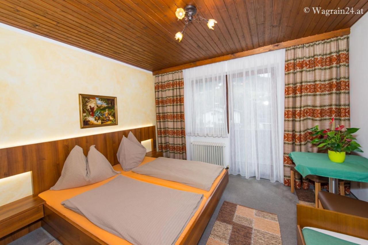 Pension Montana Ваграйн Екстер'єр фото