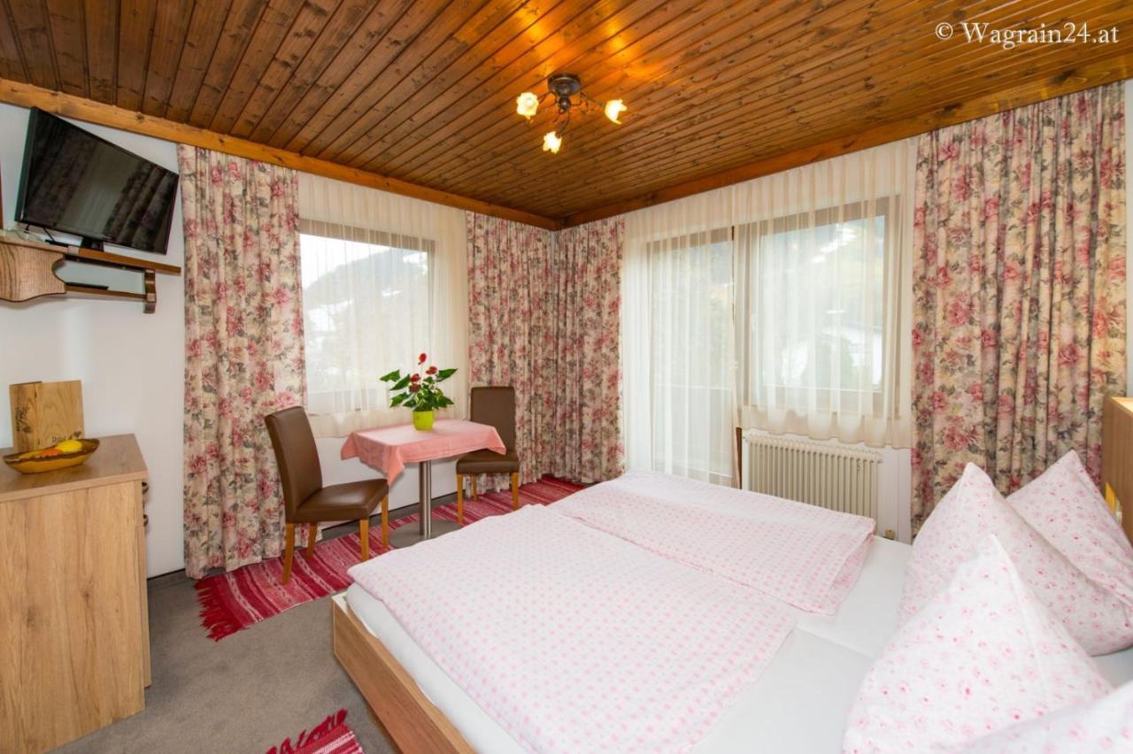 Pension Montana Ваграйн Екстер'єр фото